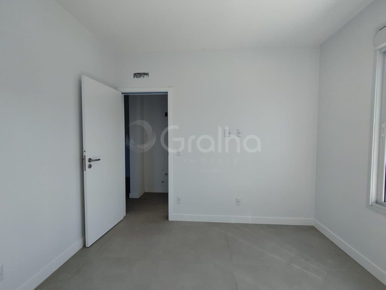 wadrga-i27tg47BzvXEO5_3985468eea4fe9845f.jpg