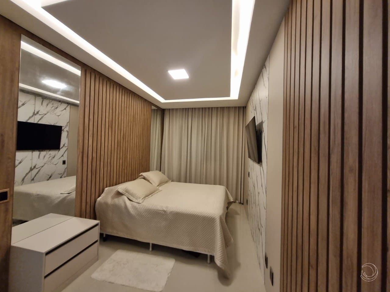 wf5aie-iA88z_3516166d9f1d59dff5.jpg