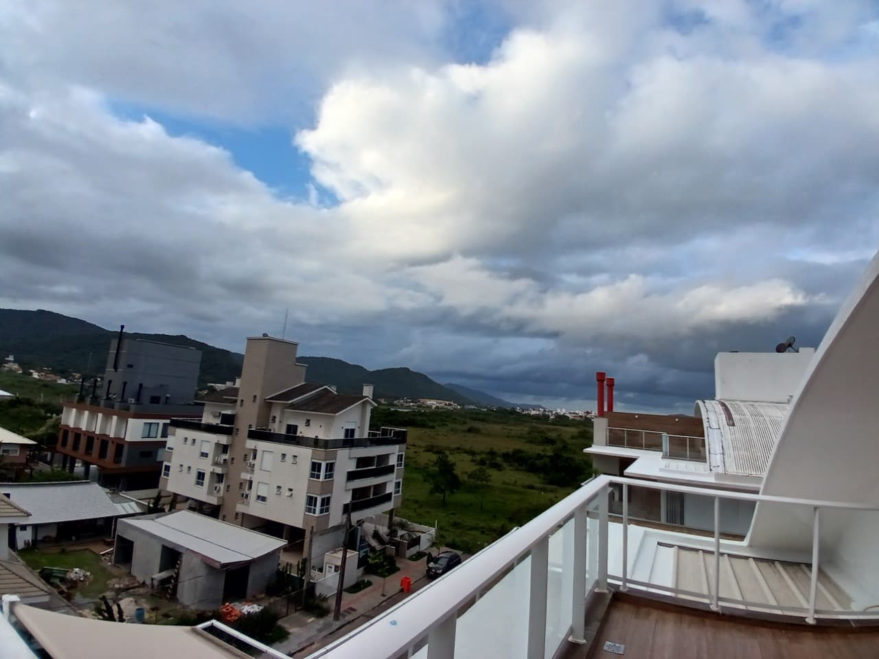 wiqysg-iG9zr871Ken_36867679ceedb8052c.jpg