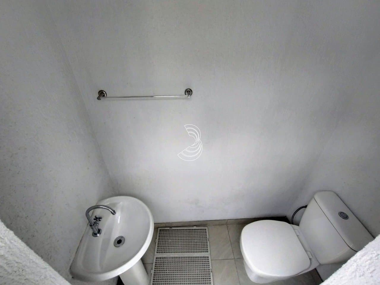 wnvzdl-i24iou_1838968ed619b9366a.jpg