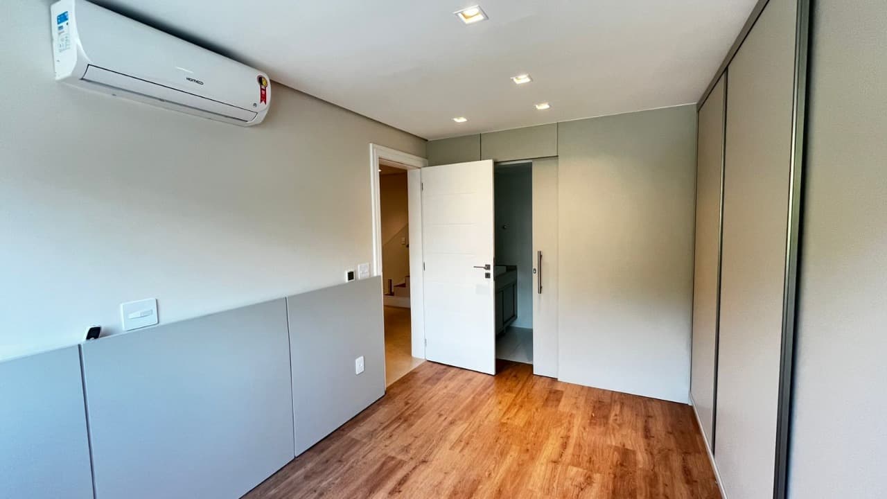 wrqehn-iI62821b91751x4_3967968a486eb14108.jpg