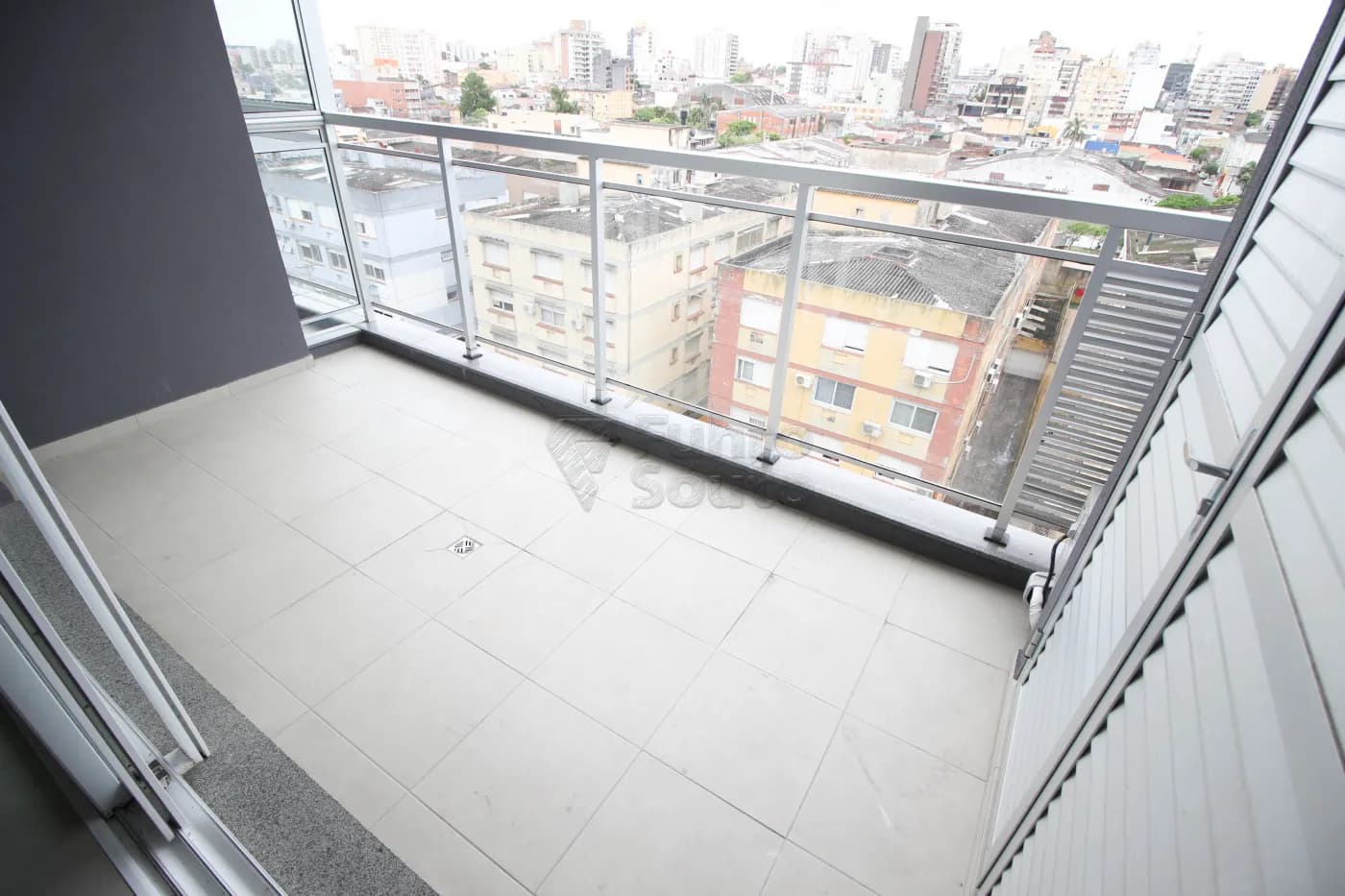 wzqs9-sacada.webp