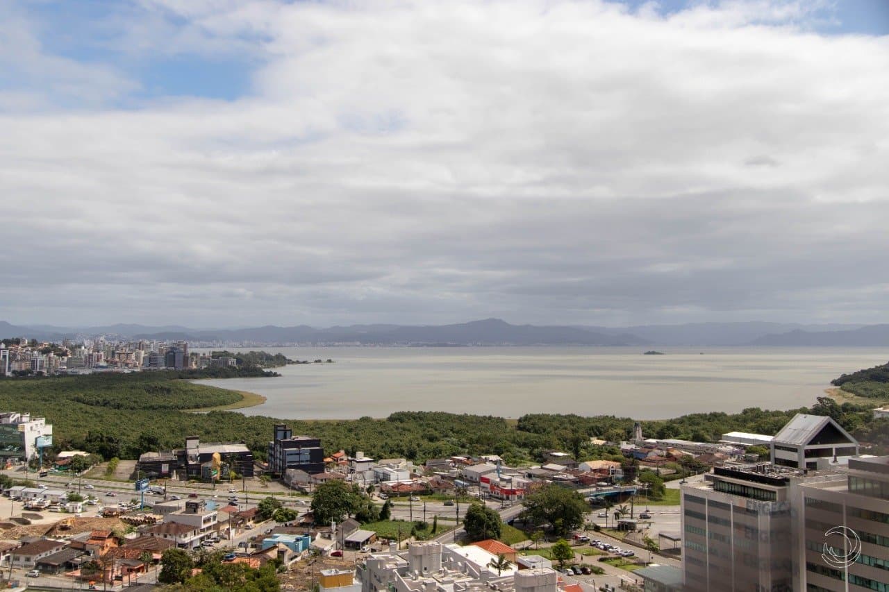 x08nzr-icYu9_32805660d493b4a81a.jpg