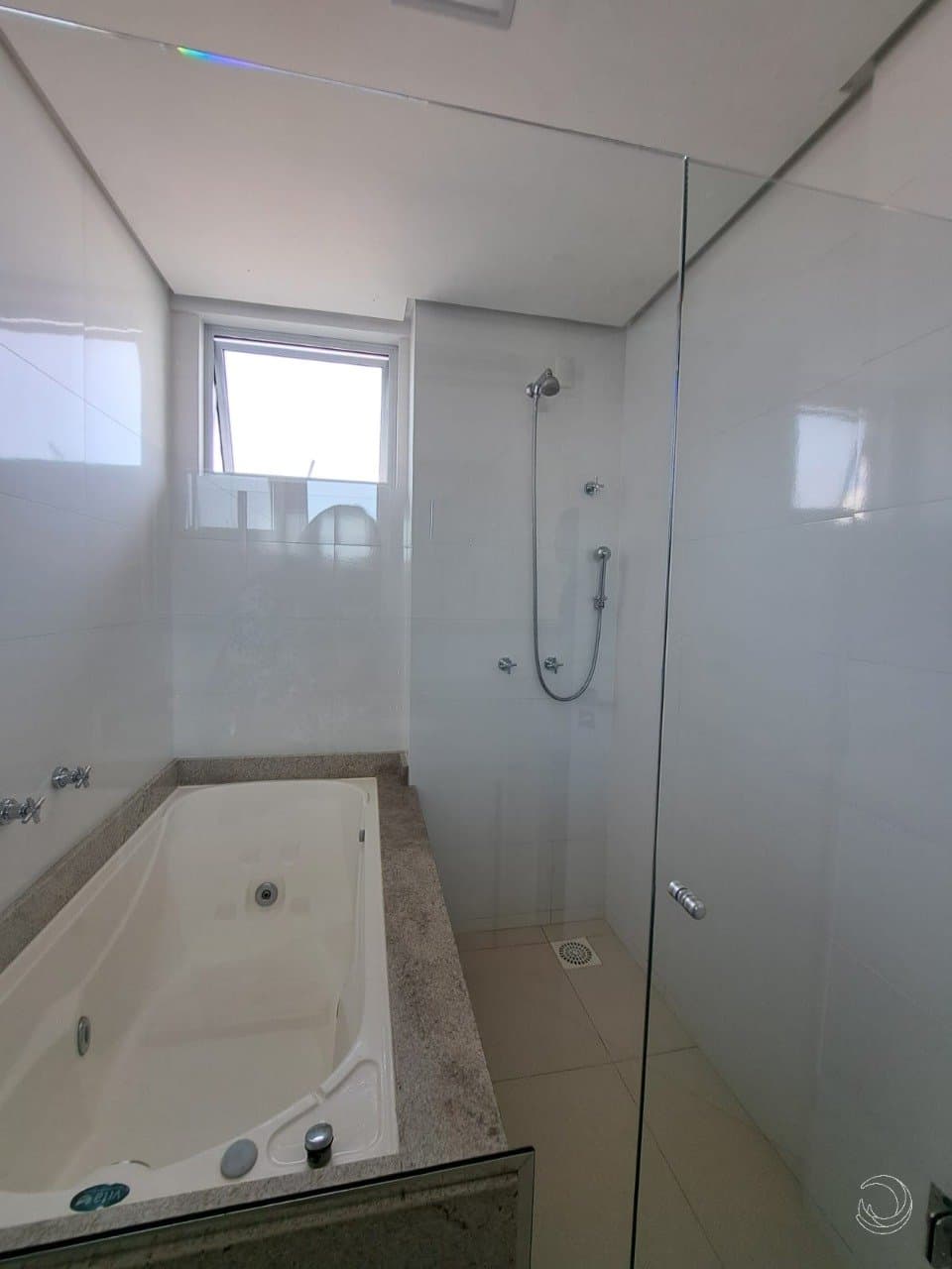xldd5k-i9RkZ69e4_3483966b77ca7600d3.jpg