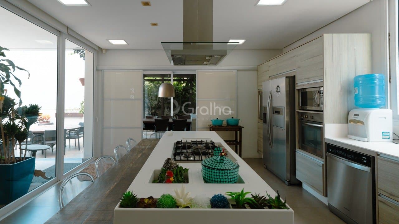 xlixbc-i335aS6v35U8d8B49_34500680a4431d0d10.jpg