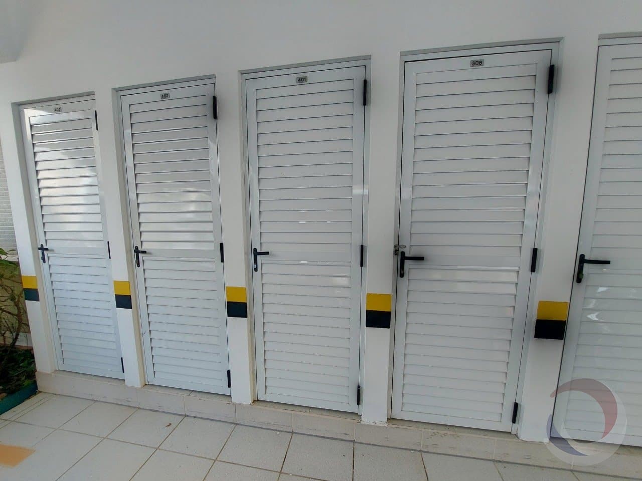 xt6i9-iz0zS2jl2C6j3T47_30139653816d75e5ff.jpg