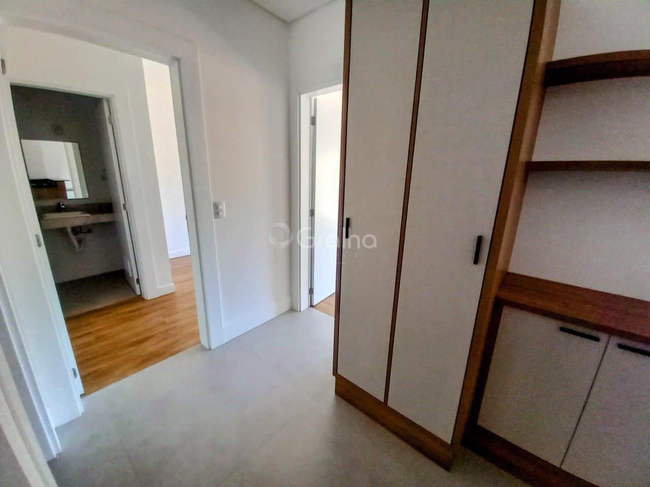 xtax6k-iMOUoE9_393006880ea10139eb.jpg