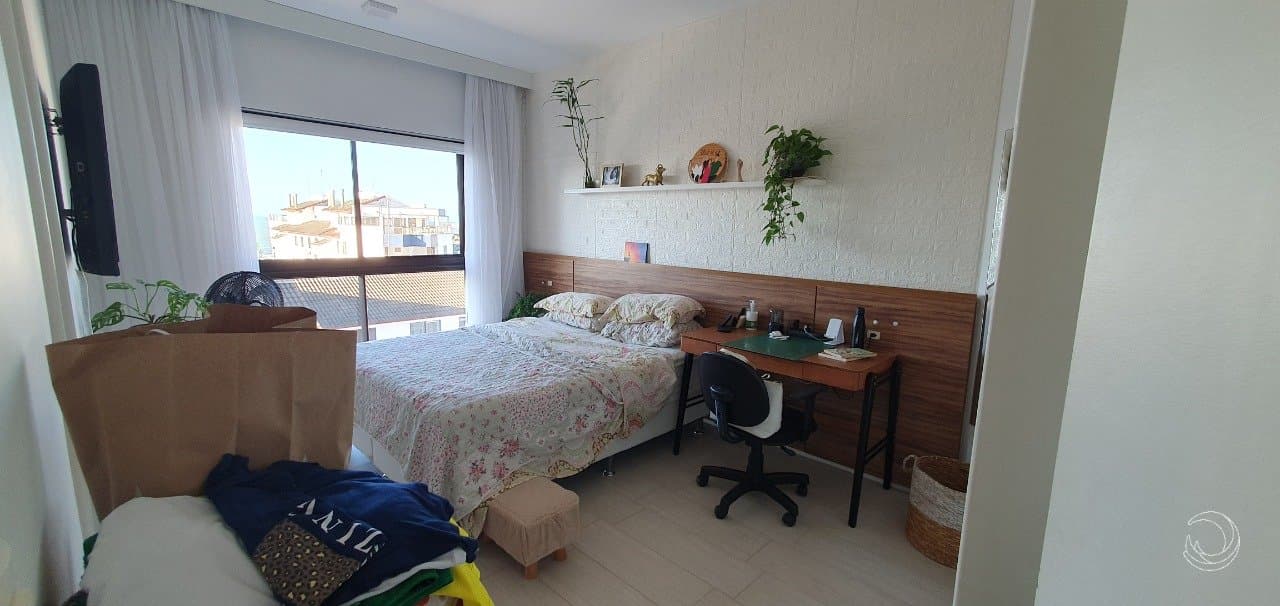 xu22rb-i44OW_359786734c4a5a623d.jpg