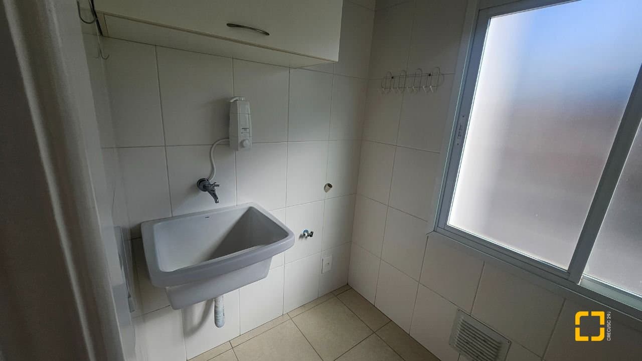 xufs3-ie9DoNW6G_5860469ab3033257bd.jpg