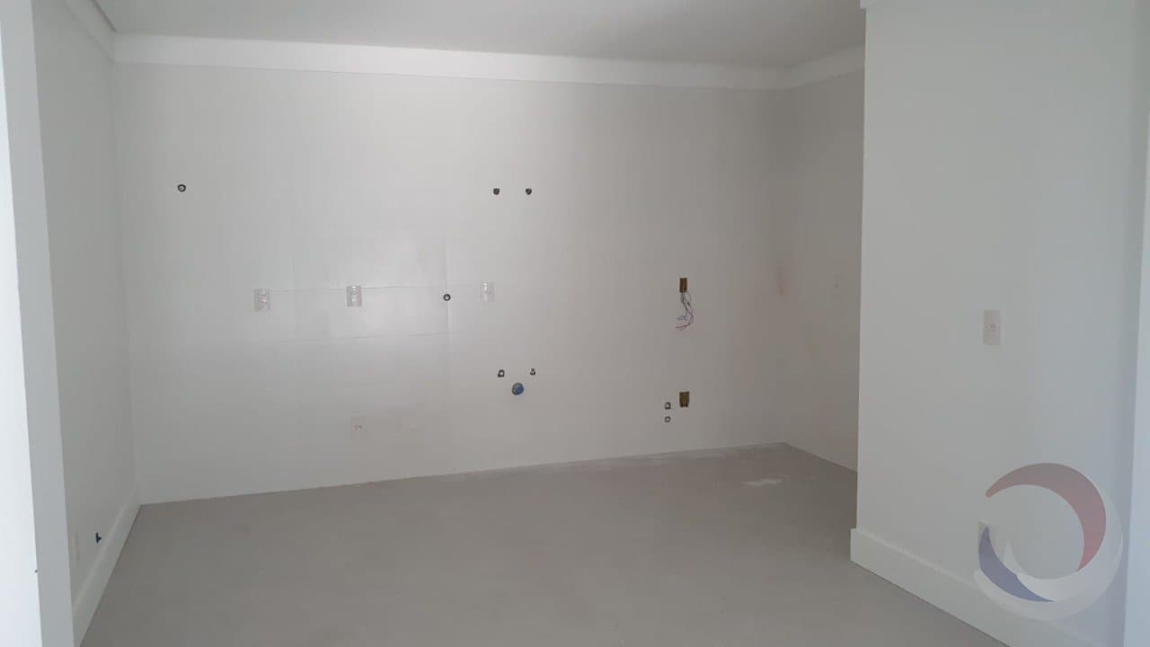 xuh7vq-i676328Tr96KIKR3h17_28949650c5867cf0c6.jpg