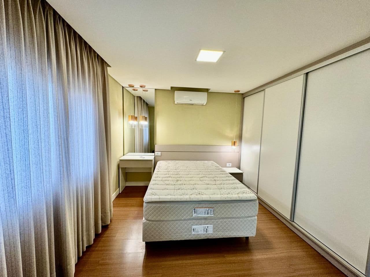 xvdb1s-img-54549379