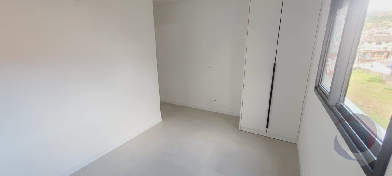 y9qlo-iOZ90_30816650a031149e4e.jpg