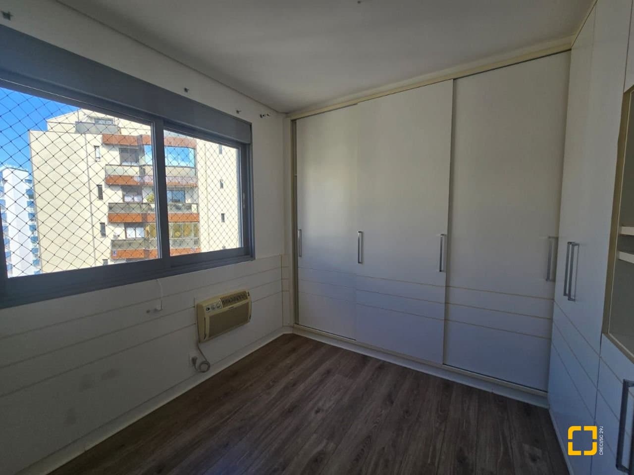 ybuvoi-iI23R_5958269fe4014c33b1.jpg