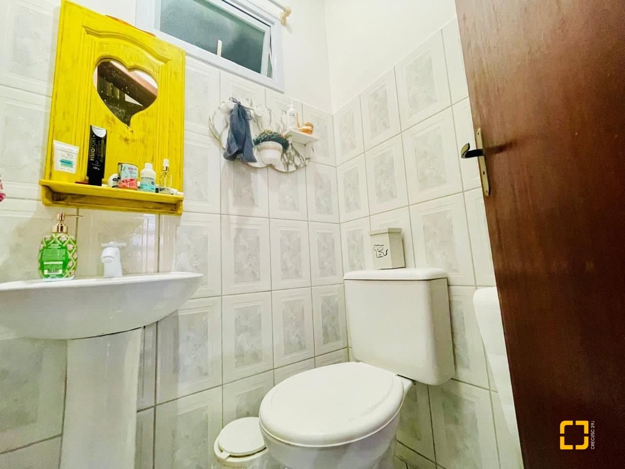 yn7a6a-iN7AKO_54823682508d478180.jpg