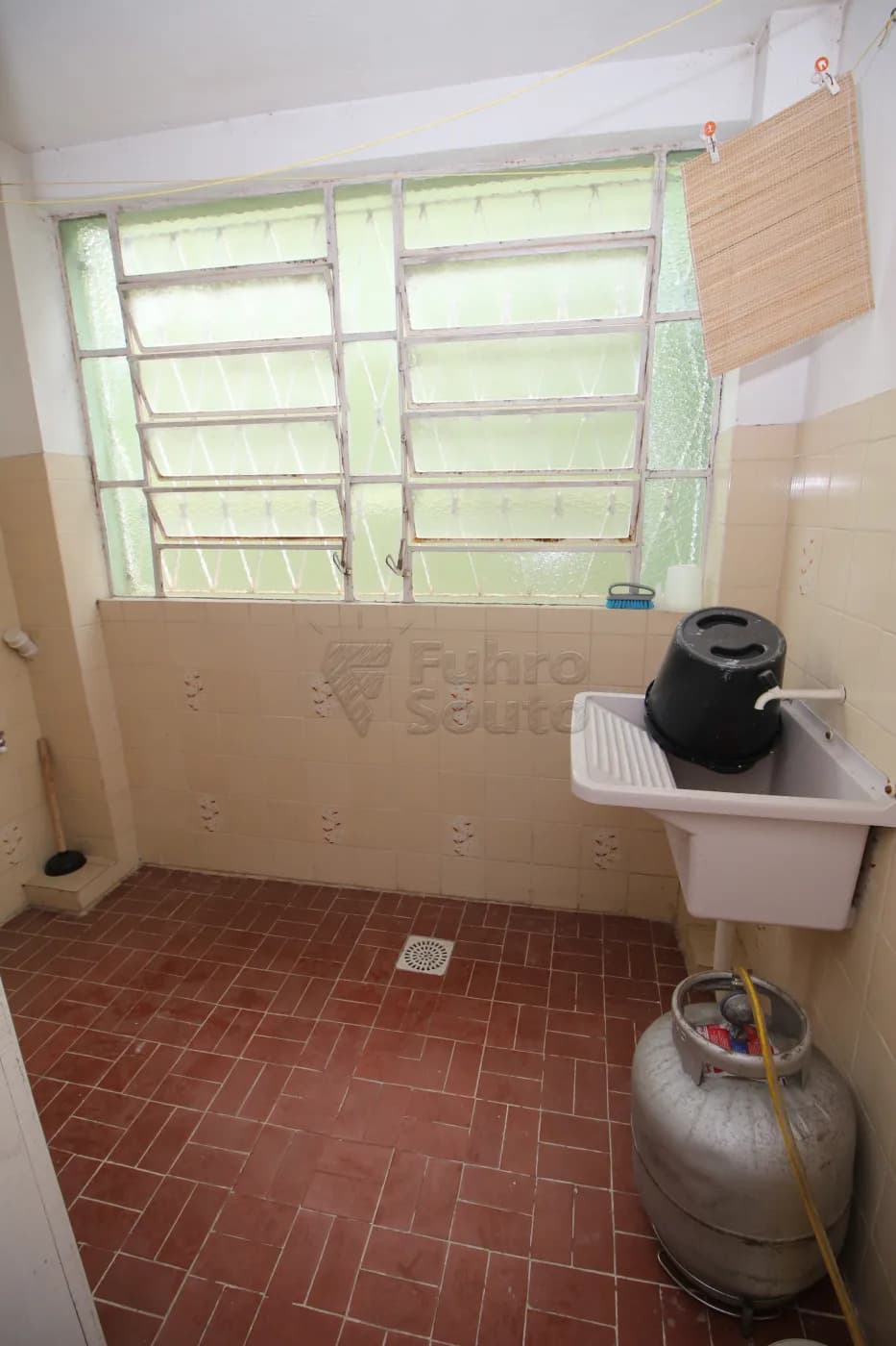 yns5ish-area-de-servico.webp