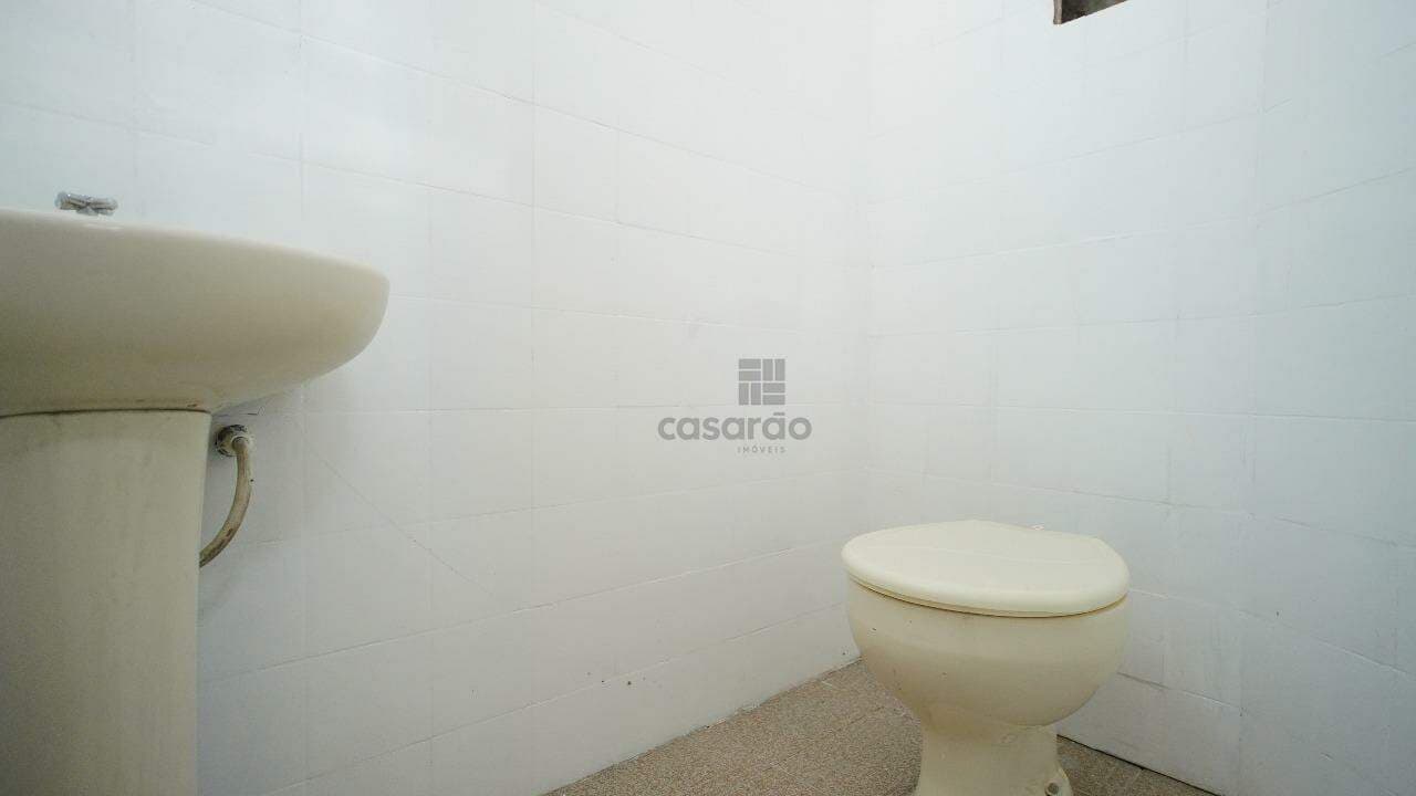 ypbmy-casa-comercial-no-pelotas-banheiro.jpg