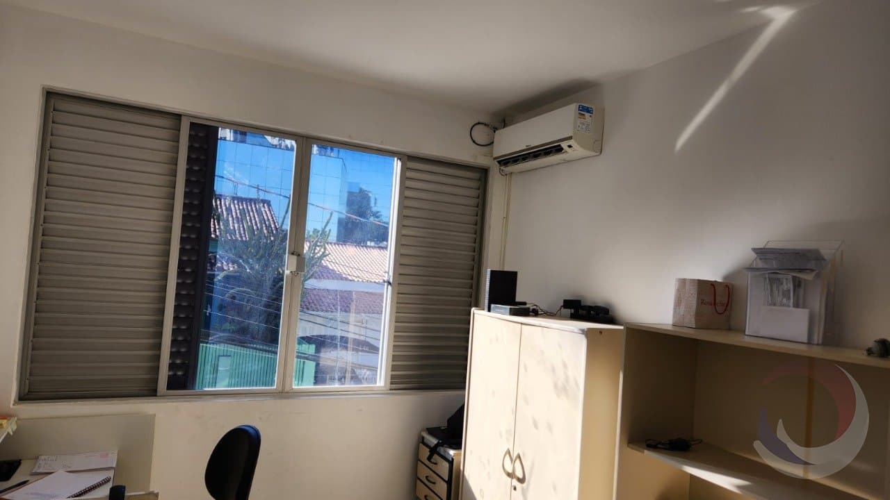ypdazd-iKyv8Hk9_3225265bd414d9534c.jpg