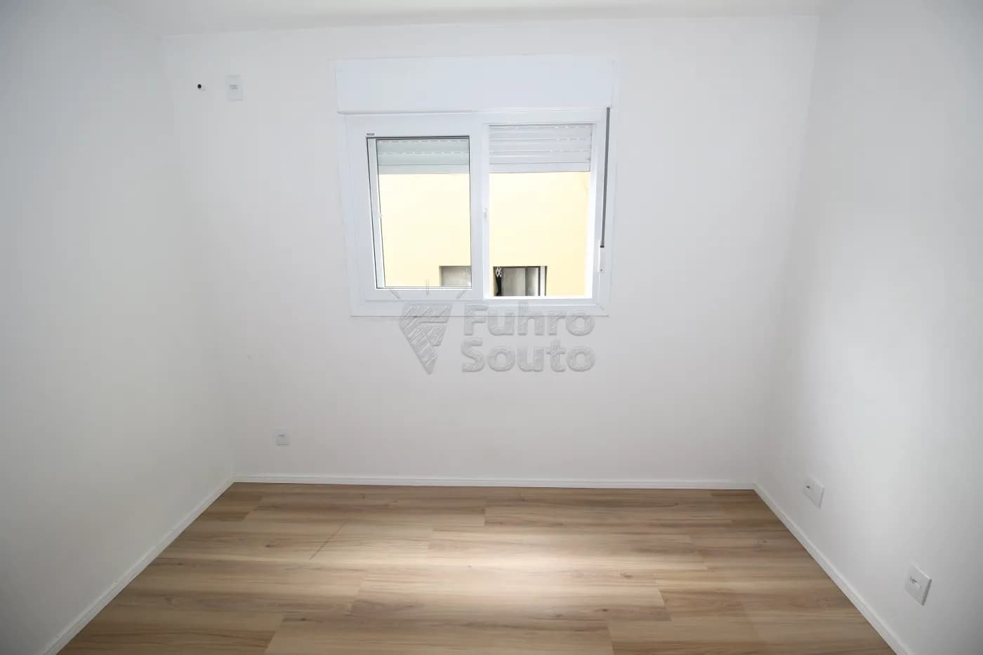 yu2bb-dormitorio.webp