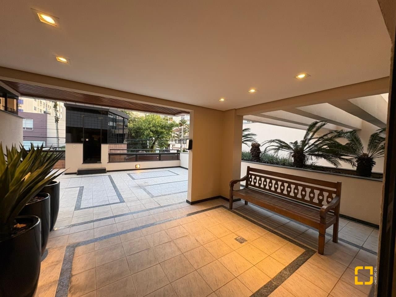yubynb-ijF1638x3Oq5xG5kd_5737868fa2ed9e0f31.jpg