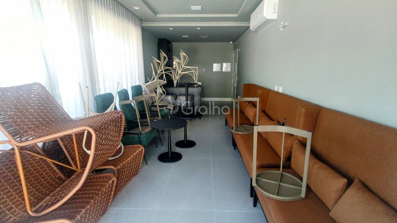 yv5wt-iMOUoE9_393006880ea54aba17.jpg