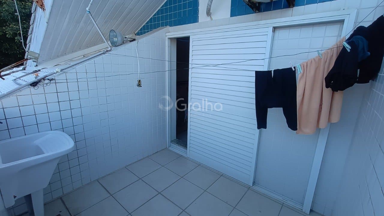 yyt12x-iP4x3vP3fWF4Zv5MR_39281687f823e4a963.jpg