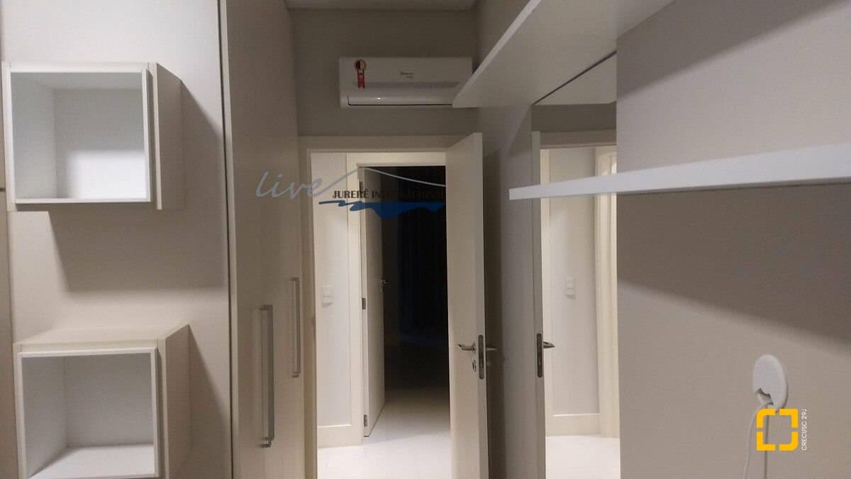 yzy6x-ig1c2u_5892769bd9582395c9.jpg