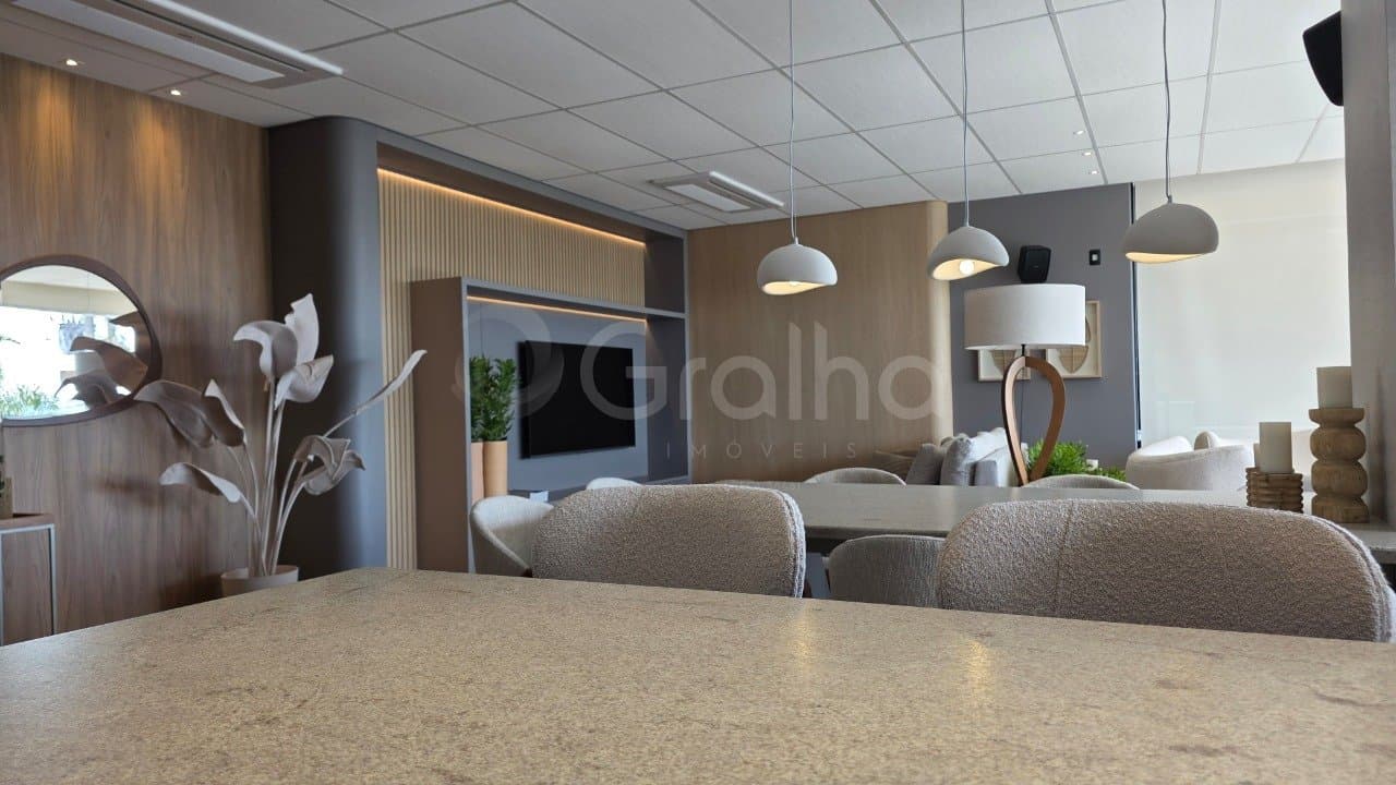 z1y4gv-iJHn74_408996917818411858.jpg