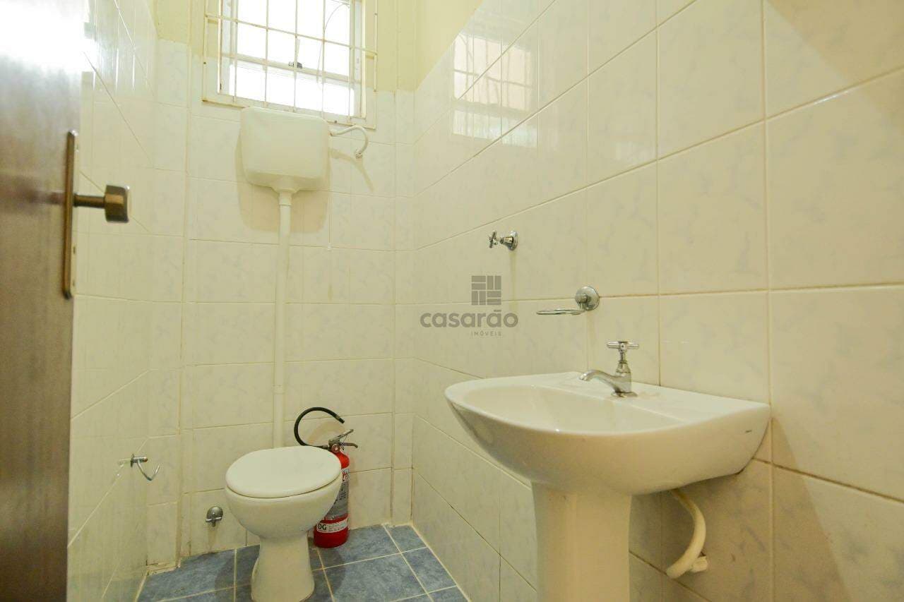 z5n8j-sala-no-pelotas-banheiro.jpg