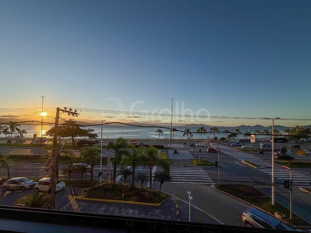 z6v40t-iec5JbYJ_433096a18583724777.jpg