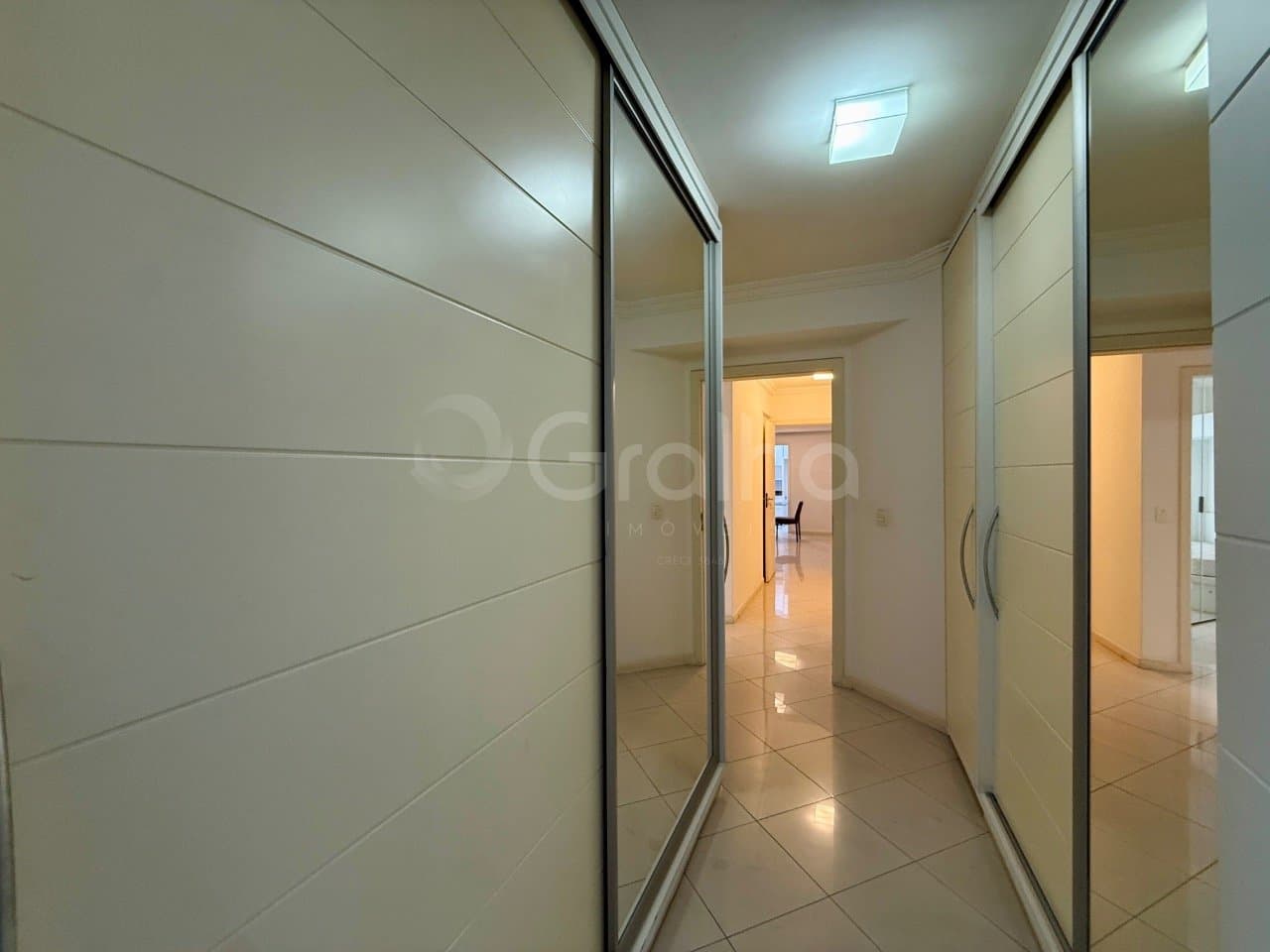 z7exxu-is97YA1_4232369aeefa3d5940.jpg