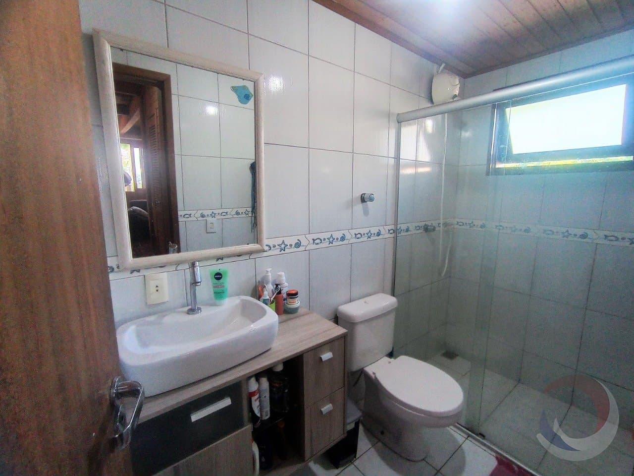 zcoxc5-is9Nx0Q6_29248646ba9ce1ef43.jpg