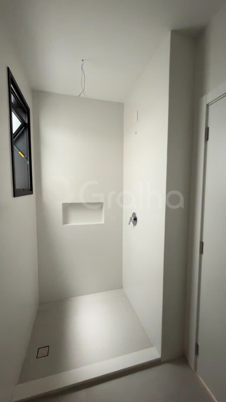 zf7pds-iKgt8qE2Q94_433276a0b2ccc145e9.jpg