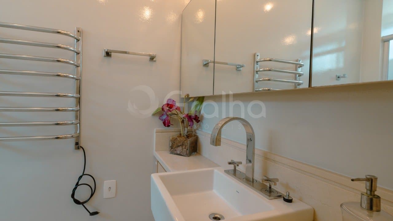zh41b4-iZ8bR524UU5_3611468caf5592e146.jpg