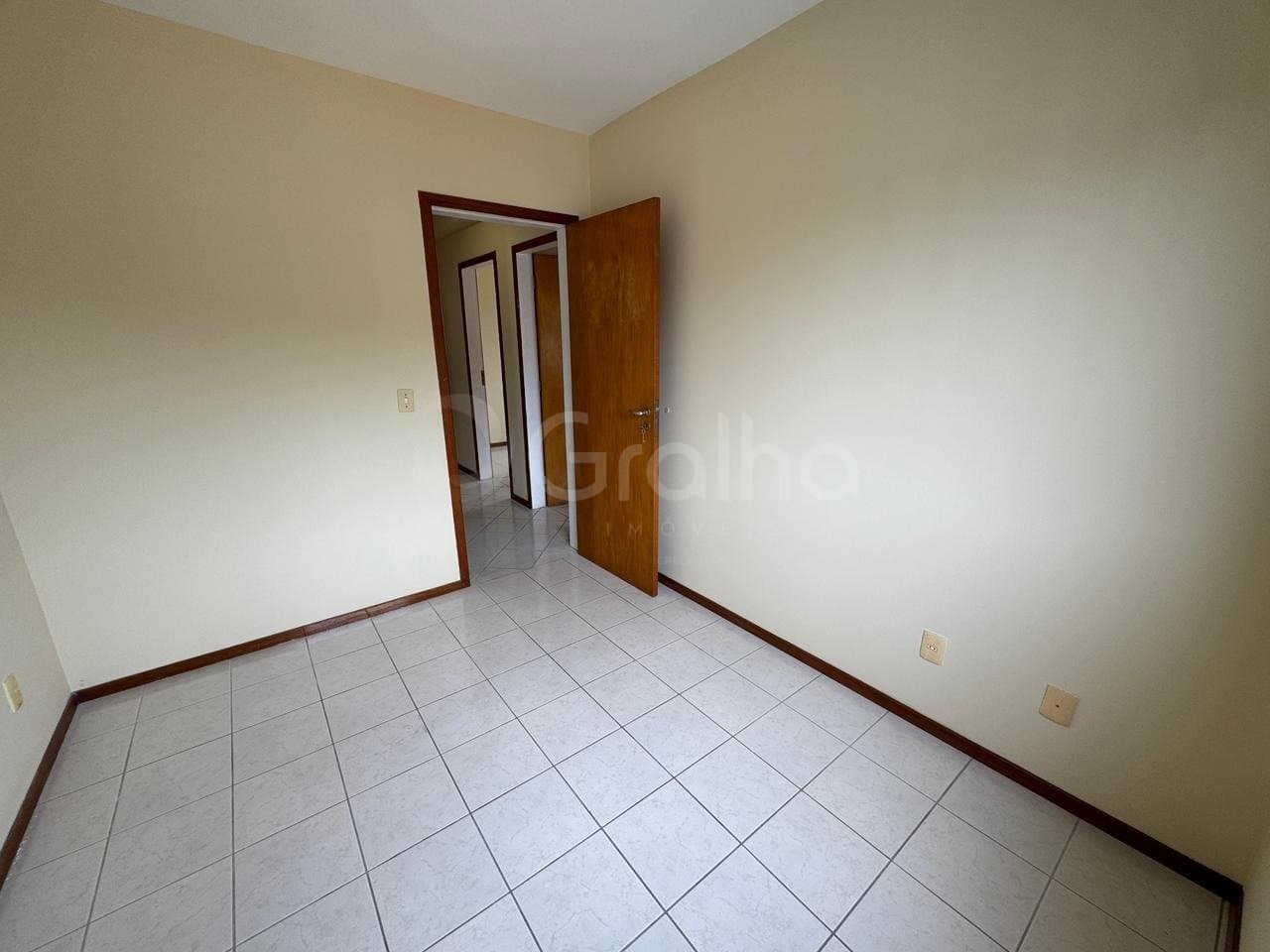 zmp42i-iE8M4xOm5F1Qc_4061068fce3e451761.jpg