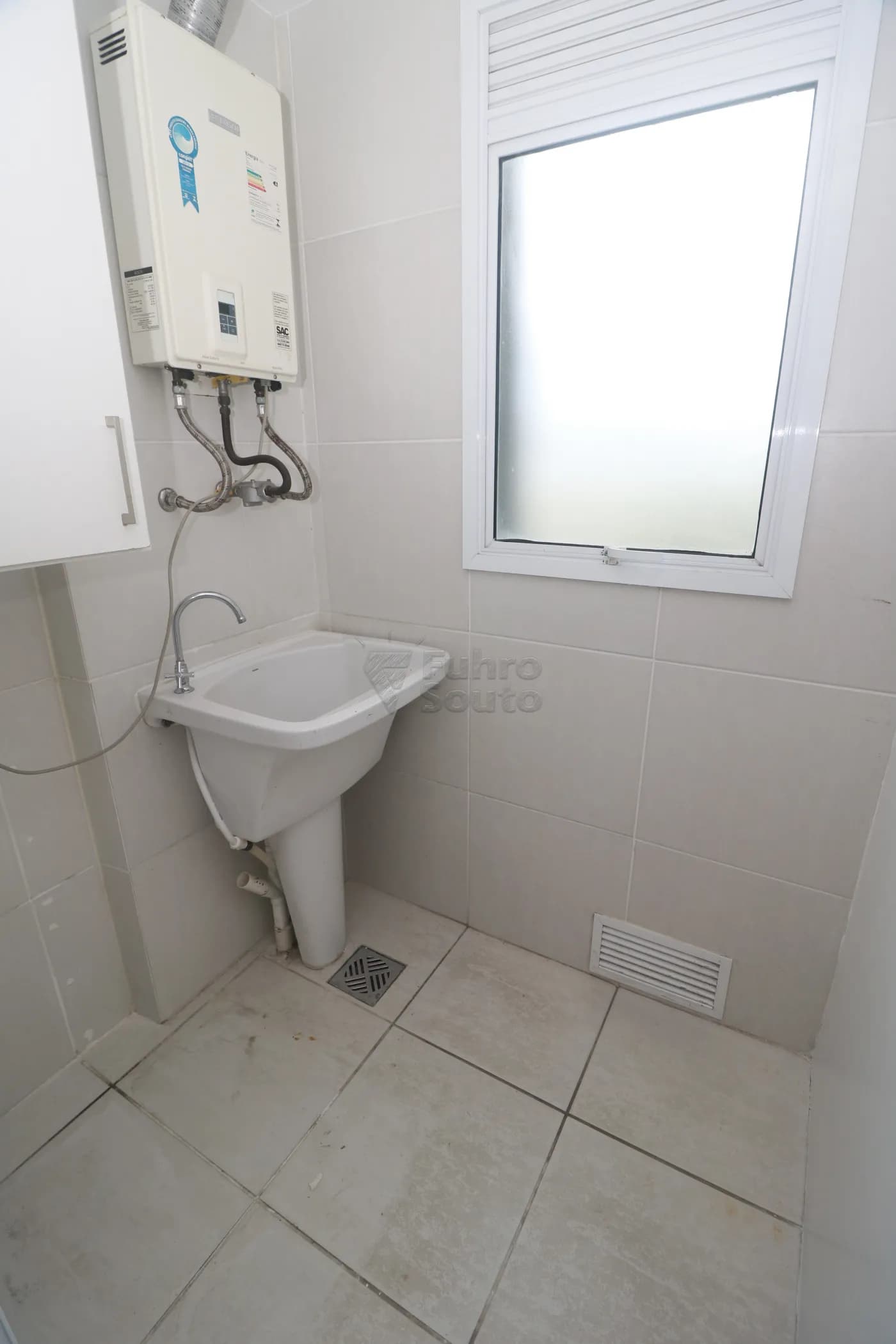 03vzvu-pelotas-apartamento-padrao-centro-01-12-2025_21-54-19-12.webp