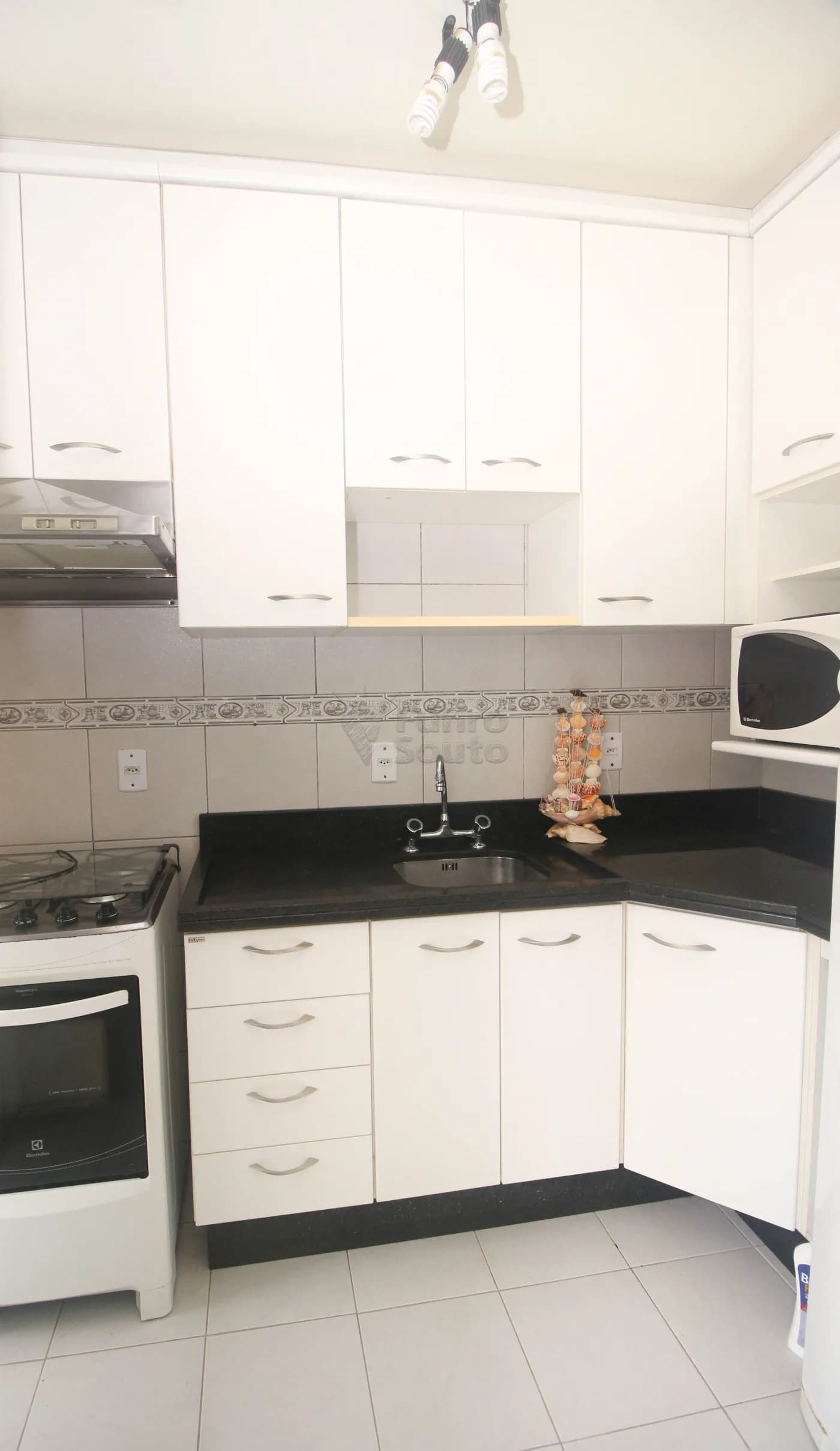 042sw-pelotas-apartamento-padrao-centro-26-11-2025_01-50-07-26.webp