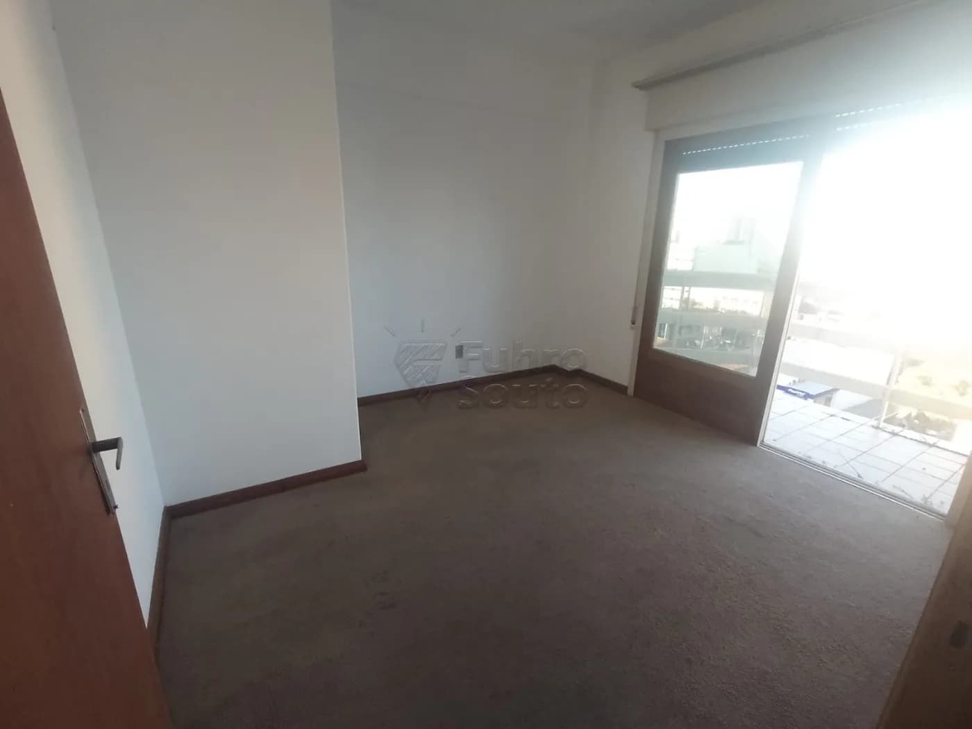 047br-pelotas-apartamento-padrao-centro-12-12-2023_15-55-54-7.webp