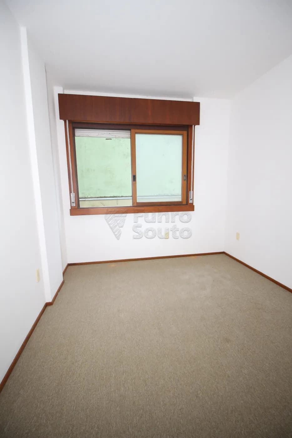 0551qm-pelotas-apartamento-padrao-centro-20-06-2024_23-54-20-14.webp
