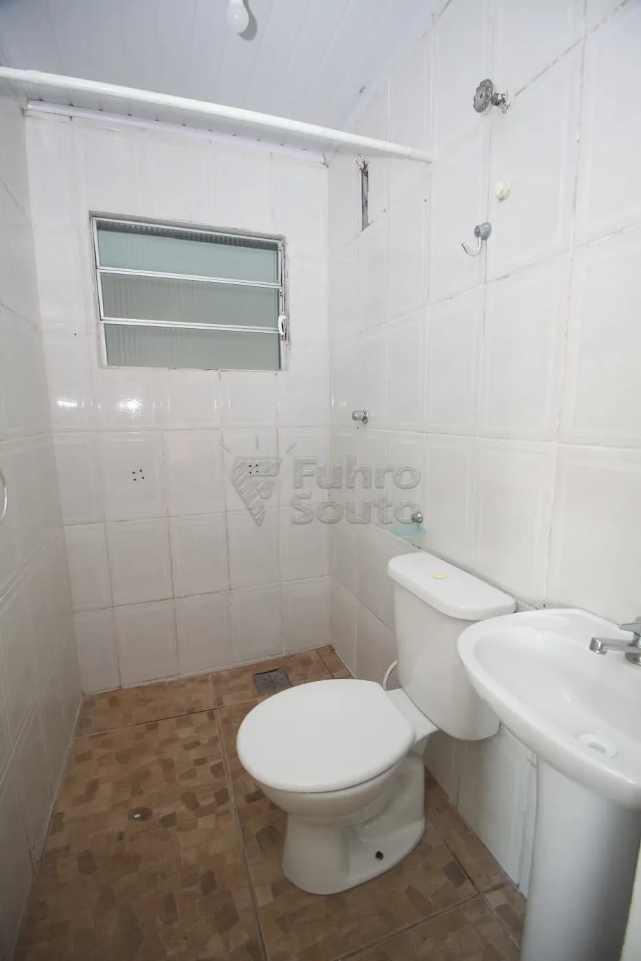 06zzyc-pelotas-casa-padrao-tres-vendas-05-12-2024_00-15-42-31.webp