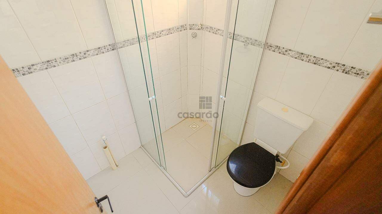0augx-apartamento-2-quartos-no-pelotas-banheiro-social.jpg