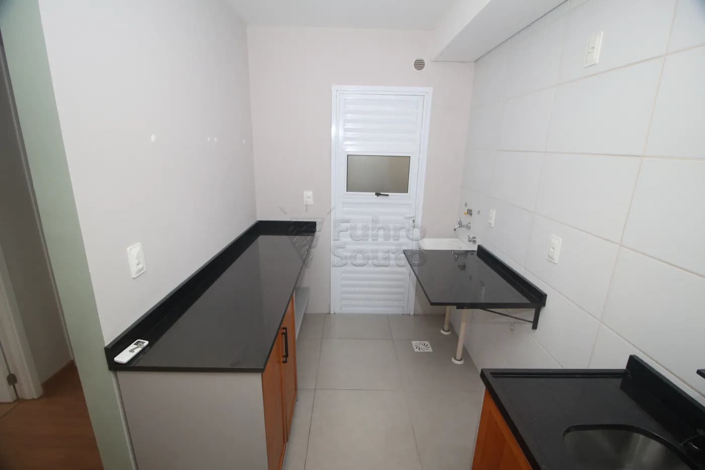 0h0w6b-pelotas-apartamento-padrao-areal-25-09-2024_00-54-07-11.webp