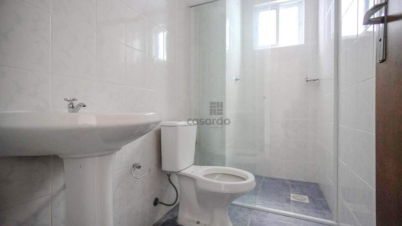 0izpr-apartamento-2-quartos-no-pelotas-banheiro-social.jpg