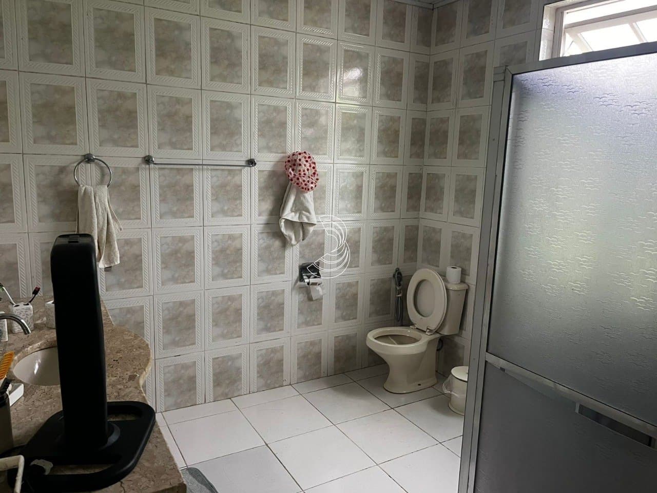 0jfy6n-i4XH81662y9WTN1F2_194296a4bfdcd15d45.jpg
