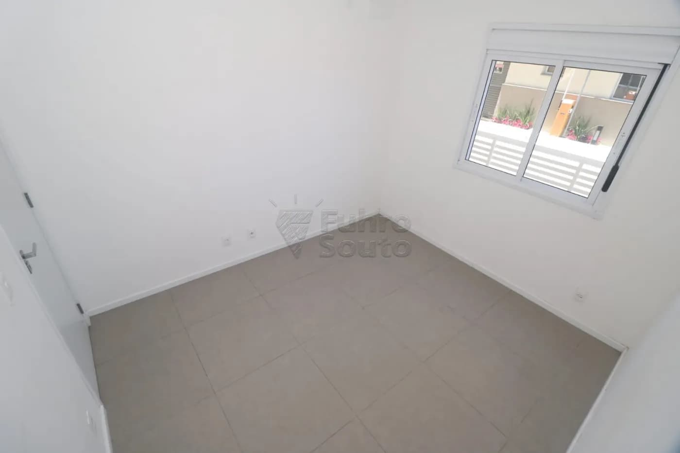 0mticqs-pelotas-apartamento-padrao-sao-goncalo-20-12-2025_10-58-31-6946ab87d447f.webp