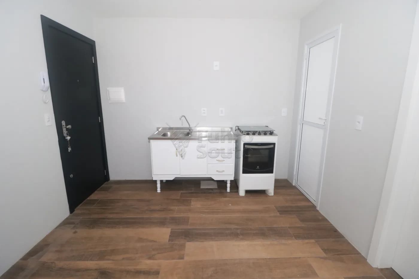 0n1p5-pelotas-apartamento-padrao-centro-30-01-2026_00-14-39-697c221f10032.webp