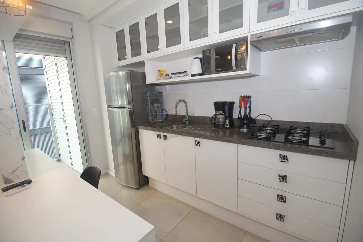 0olllu-pelotas-apartamento-loft-studio-centro-31-05-2025_09-36-48-10.webp