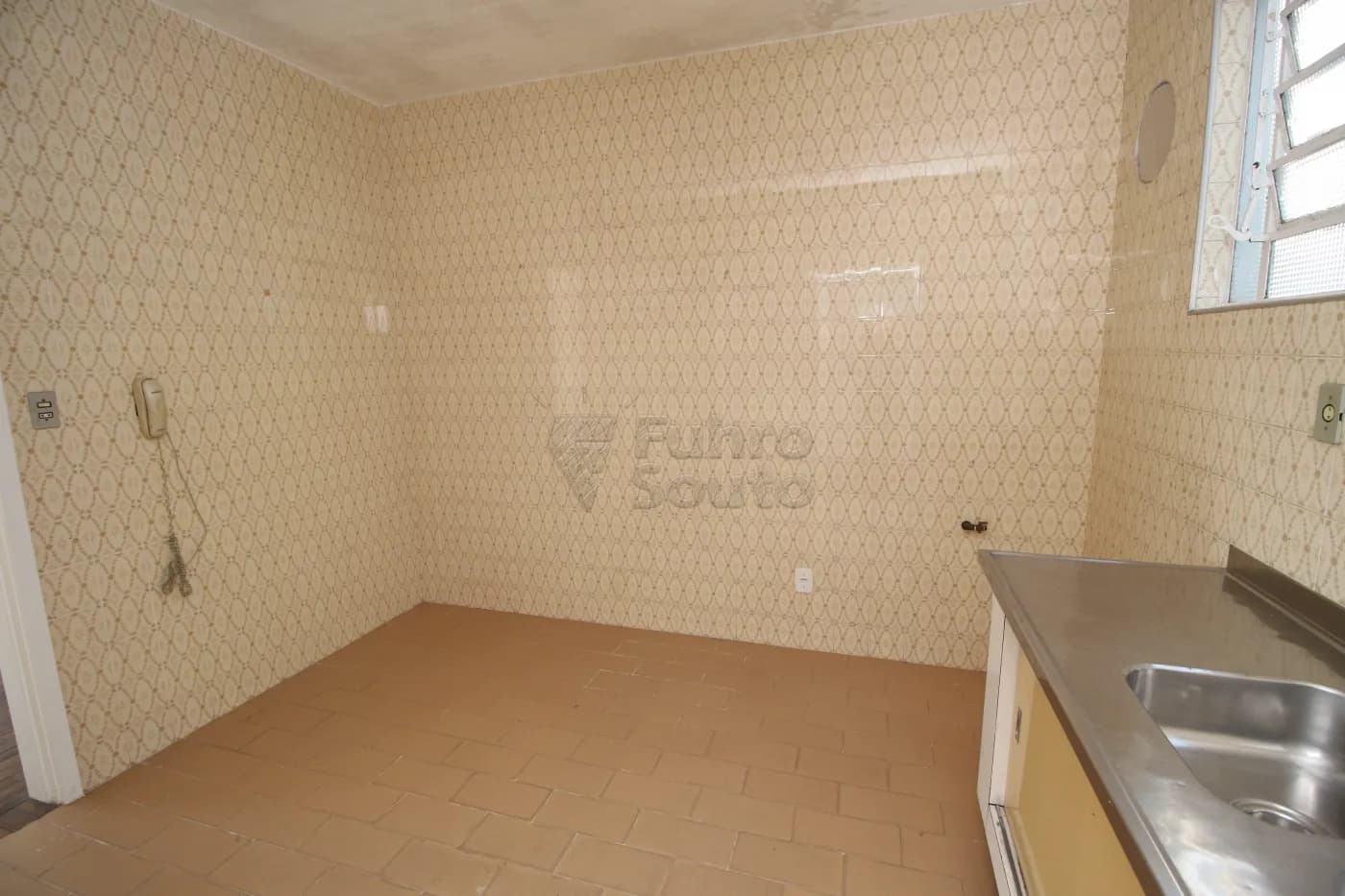 0or4ia-pelotas-apartamento-padrao-centro-17-05-2024_23-17-59-21.webp