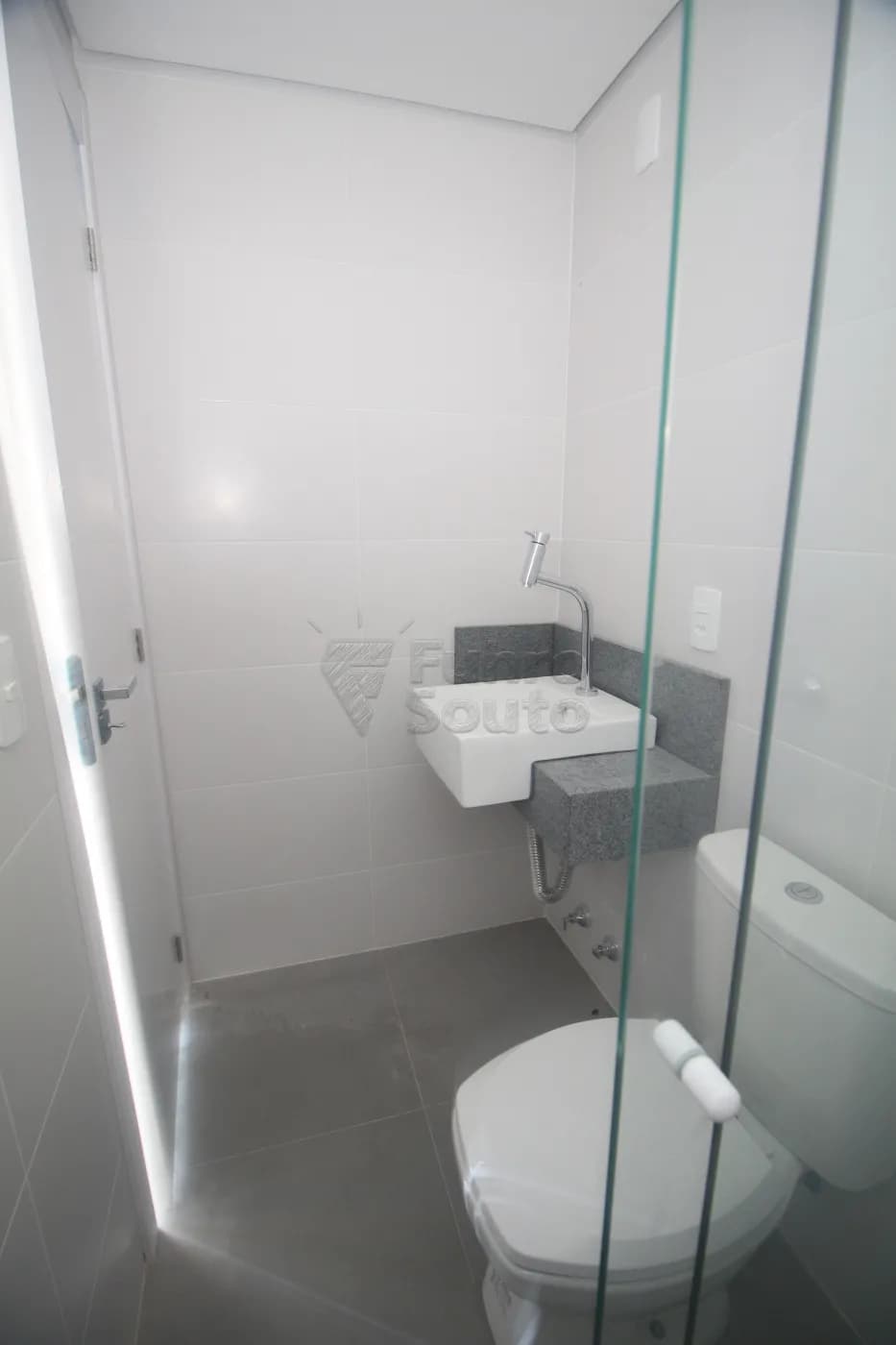 0ov8ow-pelotas-apartamento-padrao-areal-11-03-2025_00-52-32-22.webp