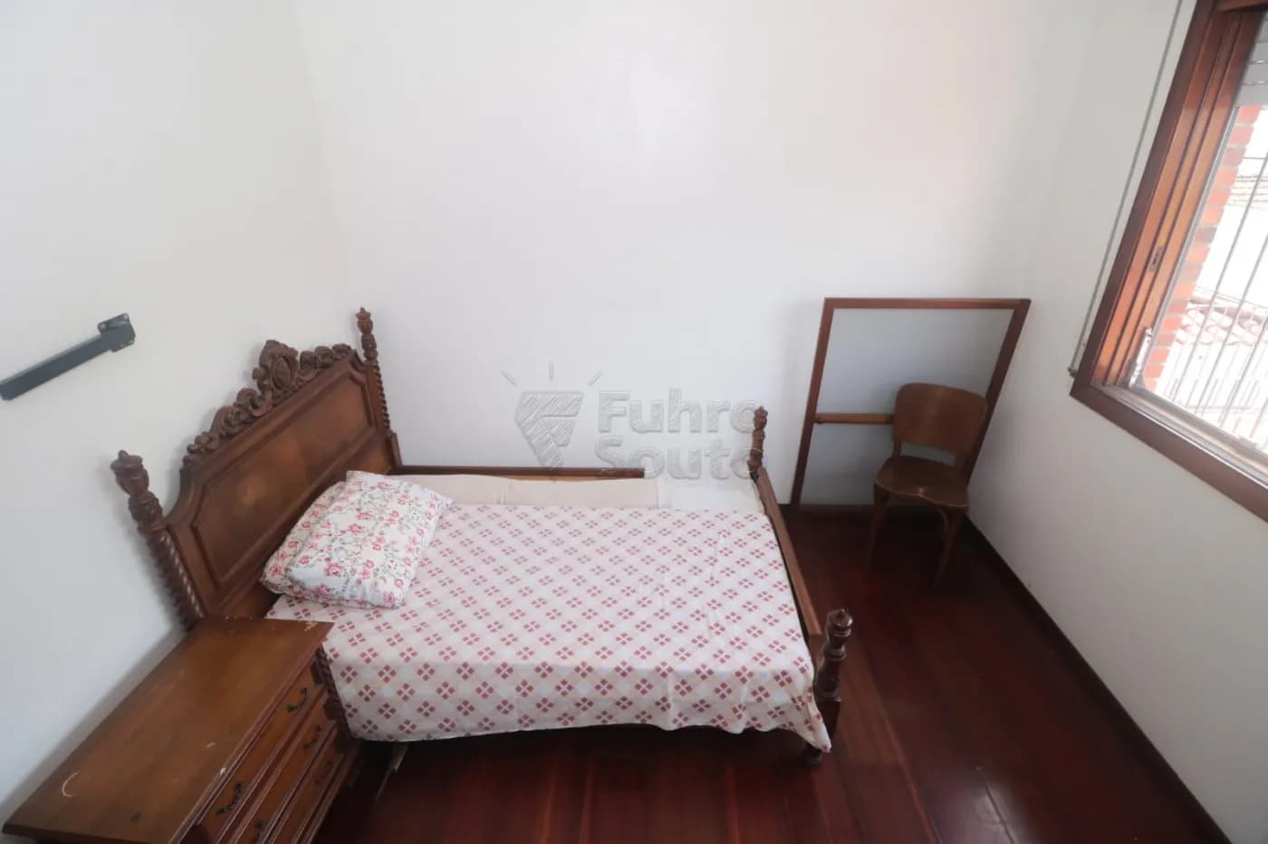 0qc9ne-pelotas-casa-padrao-centro-26-03-2026_16-35-44-69c58a901f7c8.webp