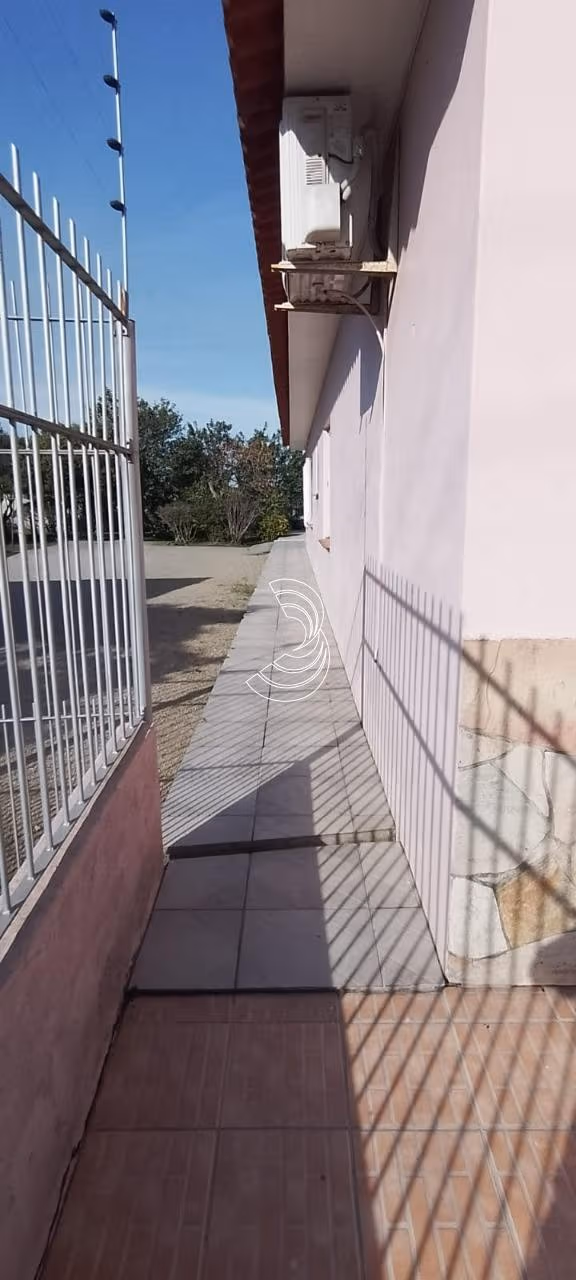 0qodd28-i25dE49A9I06674C59_11414649348d9e3031_jE3ZGY2NmU0MmJk_o_wm.jpg